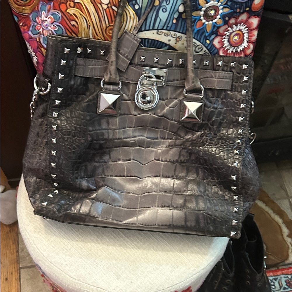 Michael Kors Studded Crocodile-Embossed Tote - Black - Picture 7 of 7